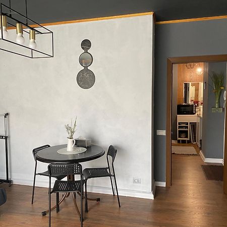 Inc Apartment In Villa Бухарест Екстер'єр фото